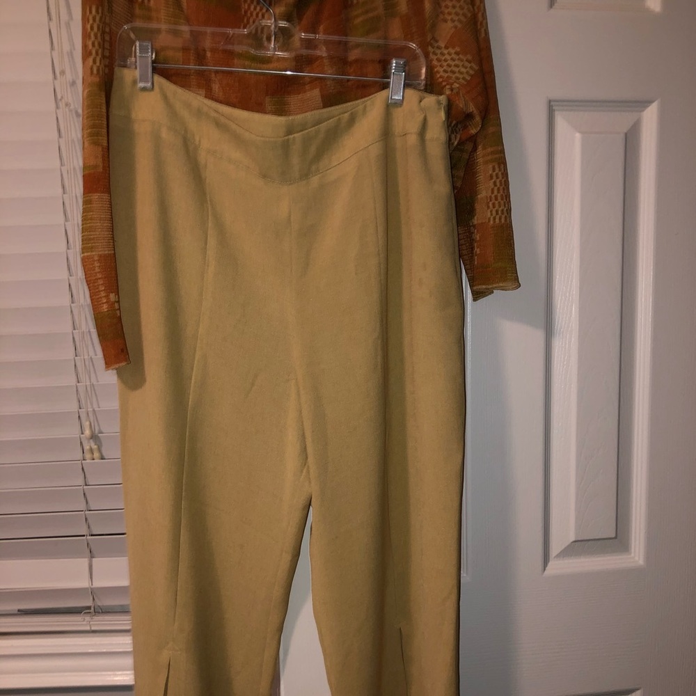 Two piece - Picture 2 of 2
